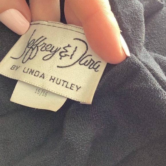 ⚜️  Vtg Wide Leg JumpSuit Navy w/Lace Collar & Shoulder Pads JEFFREY DARA - Picture 8 of 16